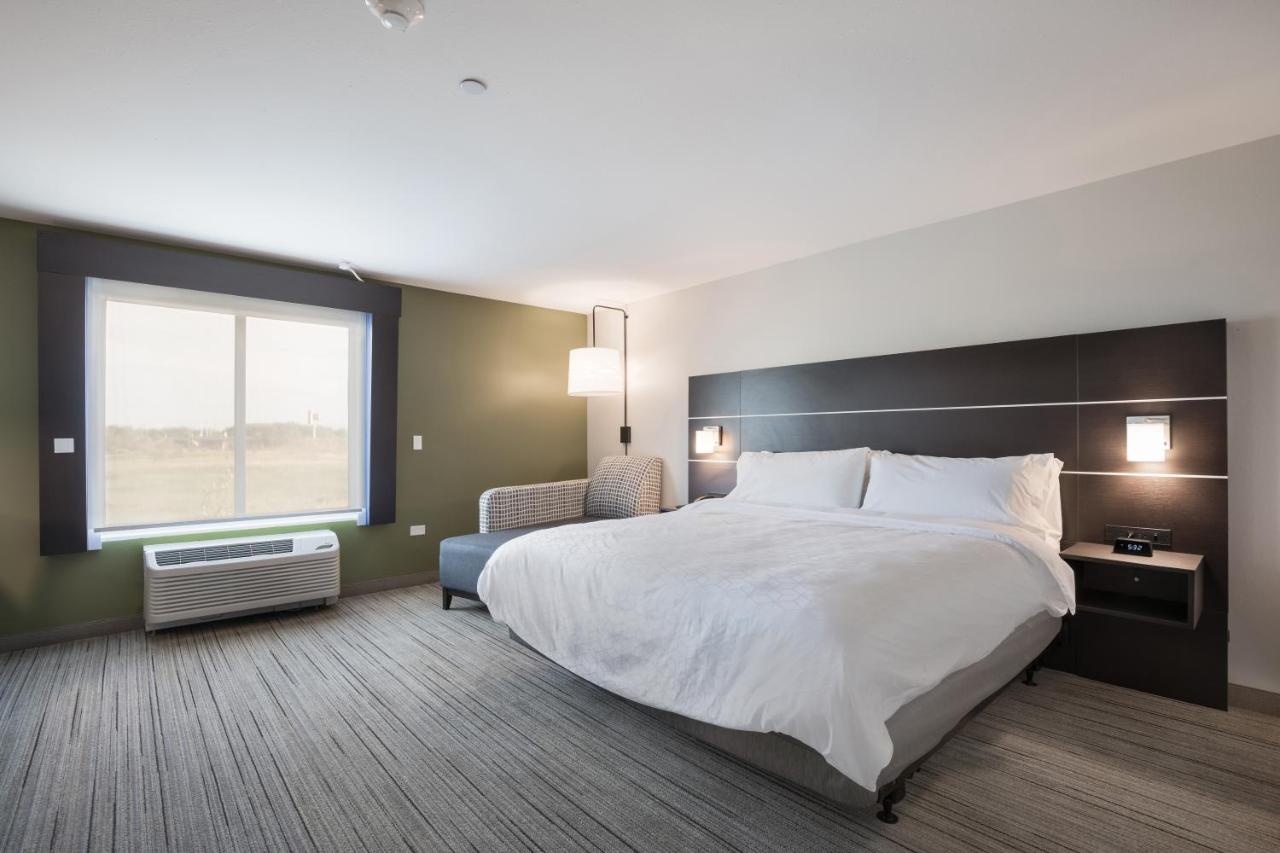 Holiday Inn Express & Suites Chicago - Hoffman Estates By Ihg Экстерьер фото
